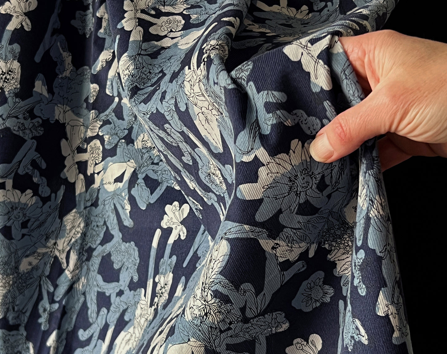 Japanese Fine Wale Corduroy ‘Sketch’ by Hokkoh