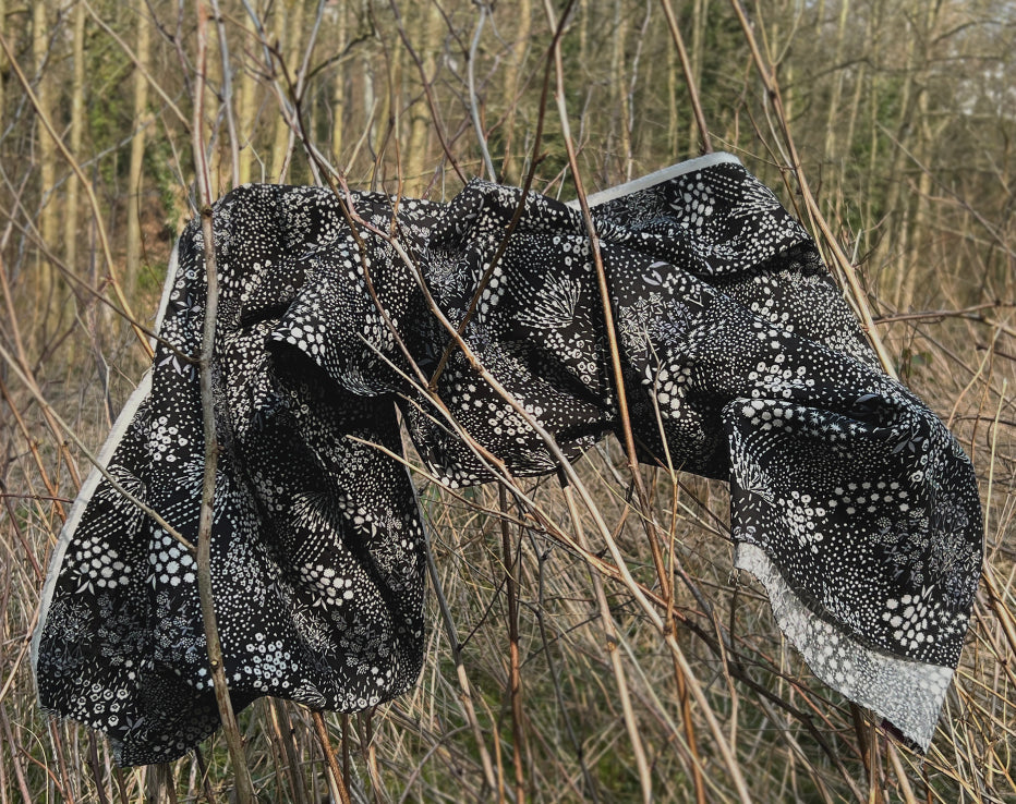 Remnant of Grass Double Gauze by Kokka Echino