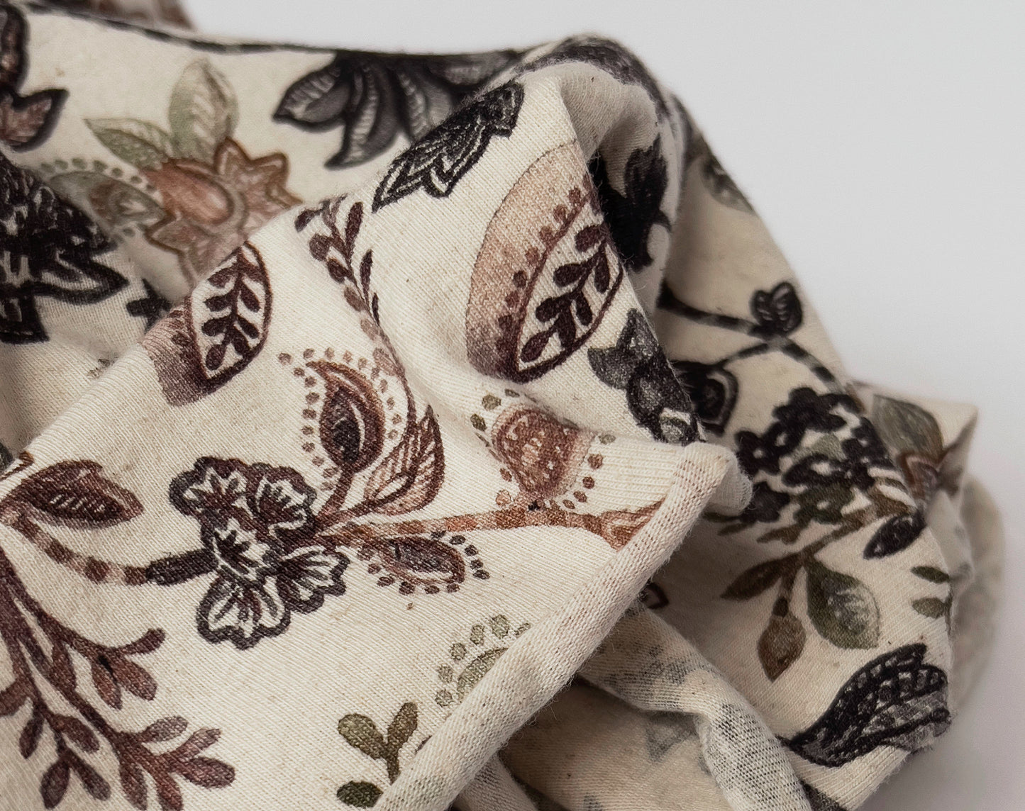 Bolt End • Linen Blend Botanical Print Jersey
