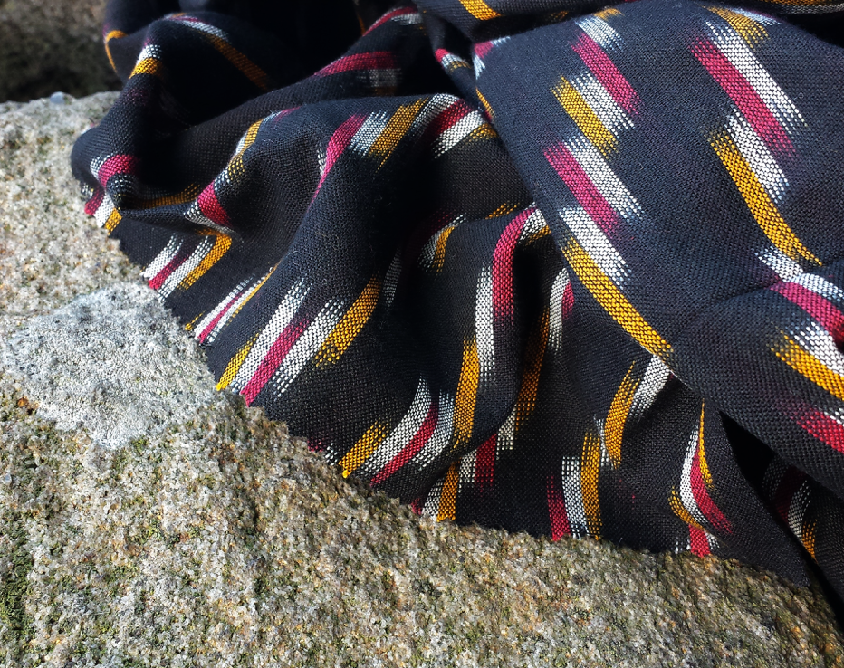 Ikat Homespun Indian Cotton - Black Fire
