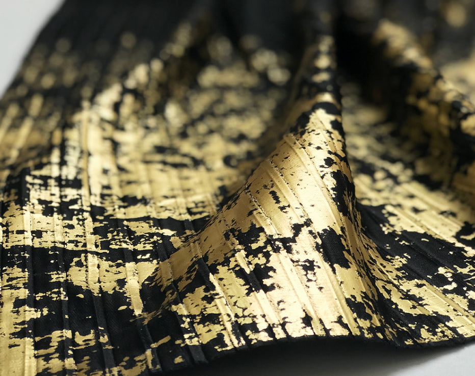 Hand Printed Bremen Pleat by Lotte Martens