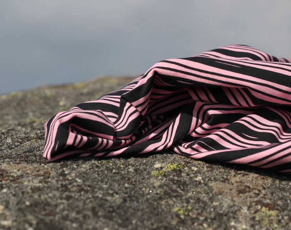Bolt End Lines Organic Jersey by PaaPii Design