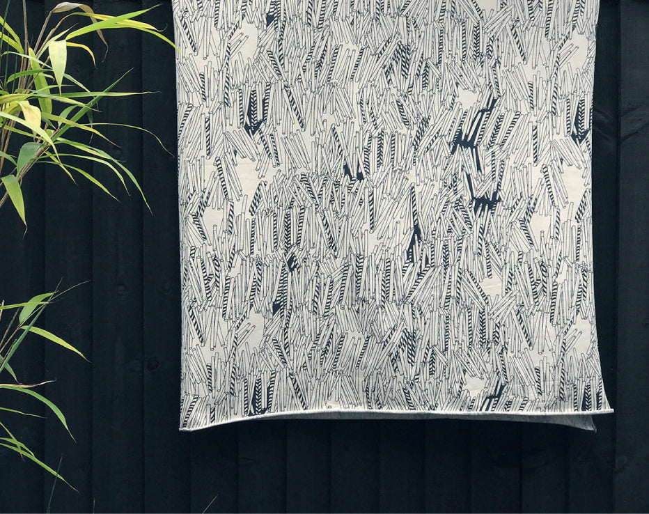 Straws Monochrome Organic Jersey by Papu Stories
