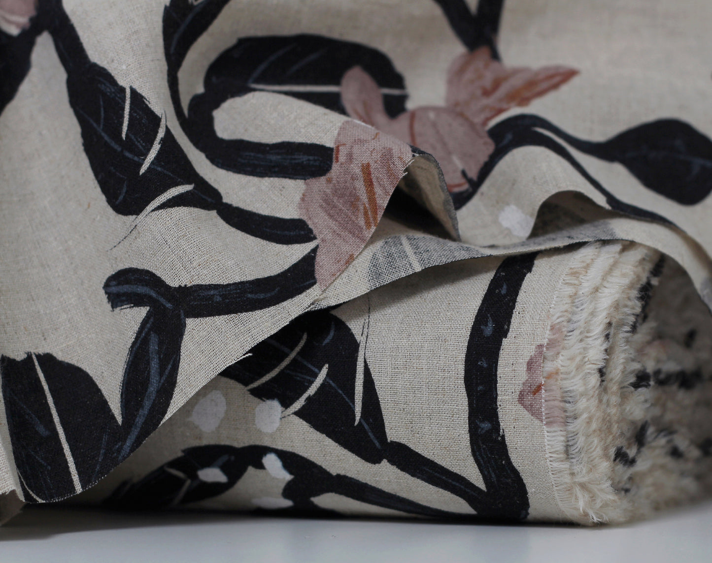 Japanese Linen Mix 'Lola' by Hokkoh