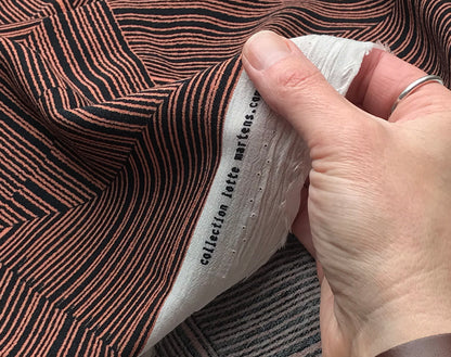 Marila Crepe by Lotte Martens