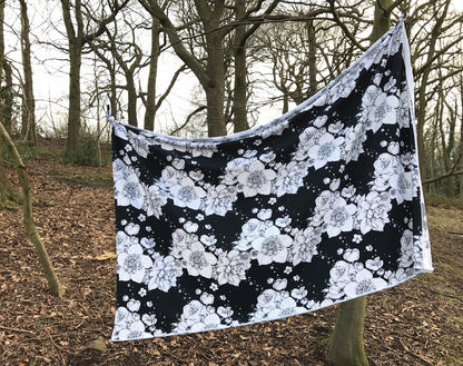 Sydäntalvi Organic Jersey by Nuppu Print Company